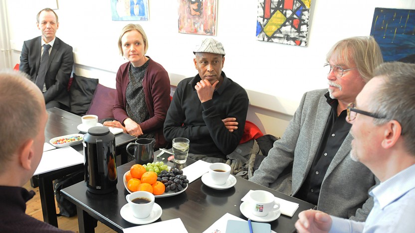 Beskæftigelses- og integrationsborgmester på besøg i Café Exit