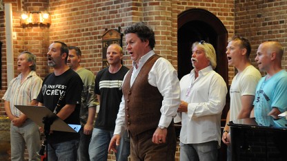 Koncert med tysk operasanger og Fangekoret