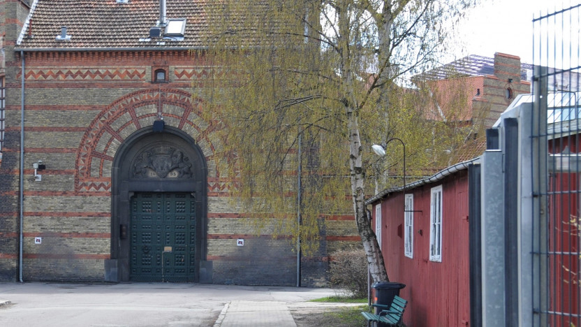 Ny aftale for Kriminalforsorgen: Øget mulighed for, at dømte kan blive fri for gæld fra sagsomkostninger – og flere penge til civilsamfundsorganisationer